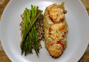 chicken pesto baked cheesy asparagus quinoa