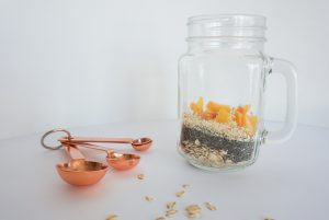 easy gluten free breakfast peach overnight oats