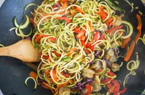 gluten free low carb healthy dinner peanut shrimp noodles