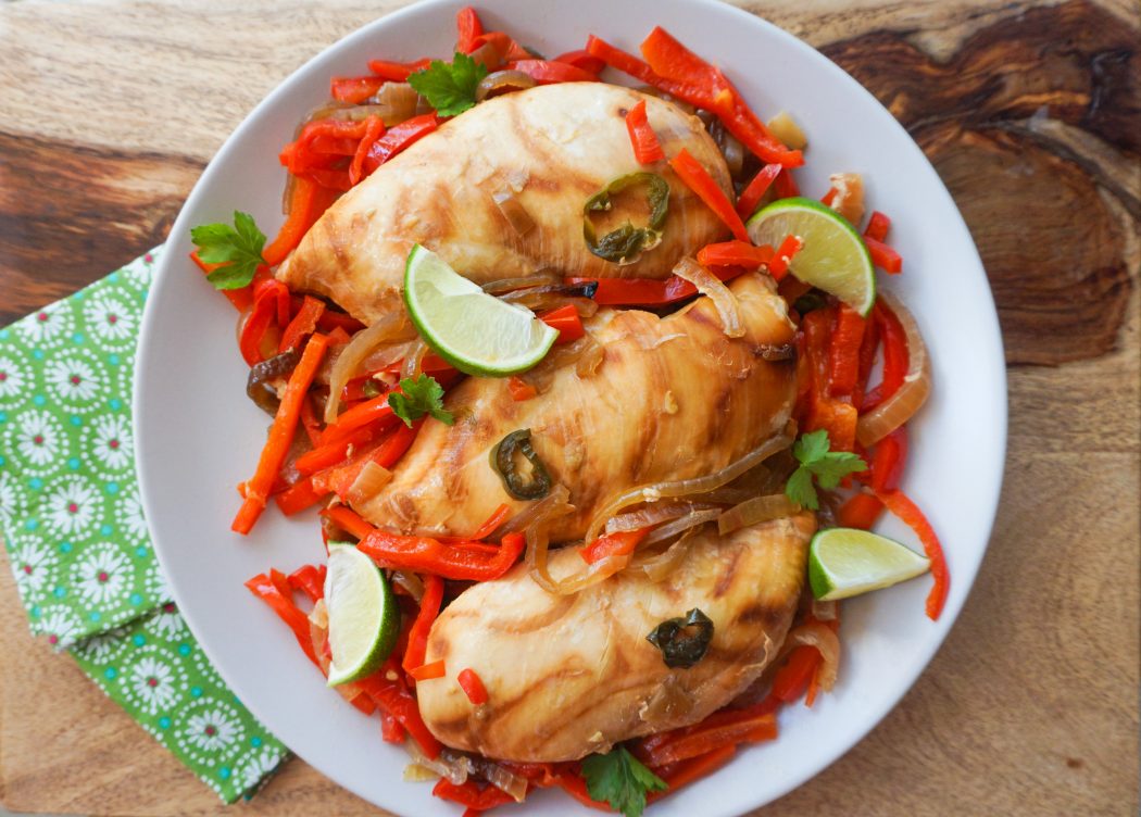 healthy easy fast slow cooker chicken fajitas samantha elaine
